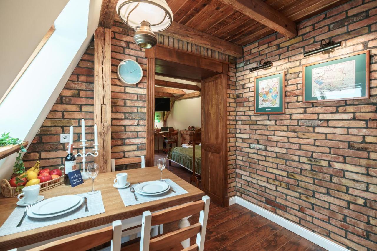 Old House Apartments Познань Екстер'єр фото